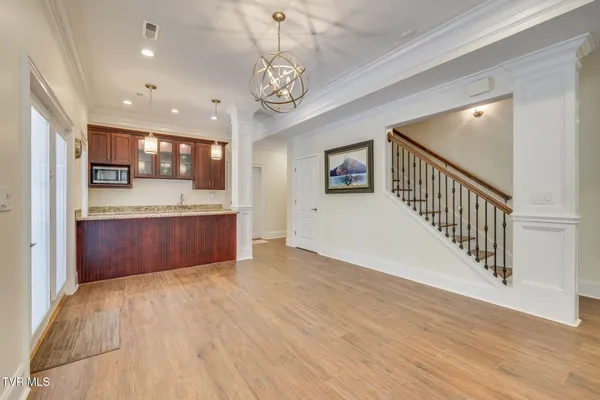 $997,000 | 5079 Rose Gardens Circle, Kingsport, TN 37660