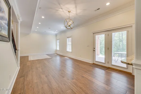 $997,000 | 5079 Rose Gardens Circle, Kingsport, TN 37660