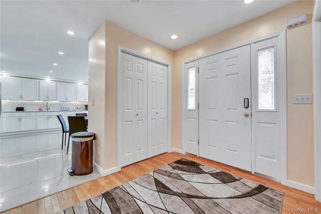 362 Rose Road Woodbourne, NY 12788 - Photo 8 of 36 Welcome In!