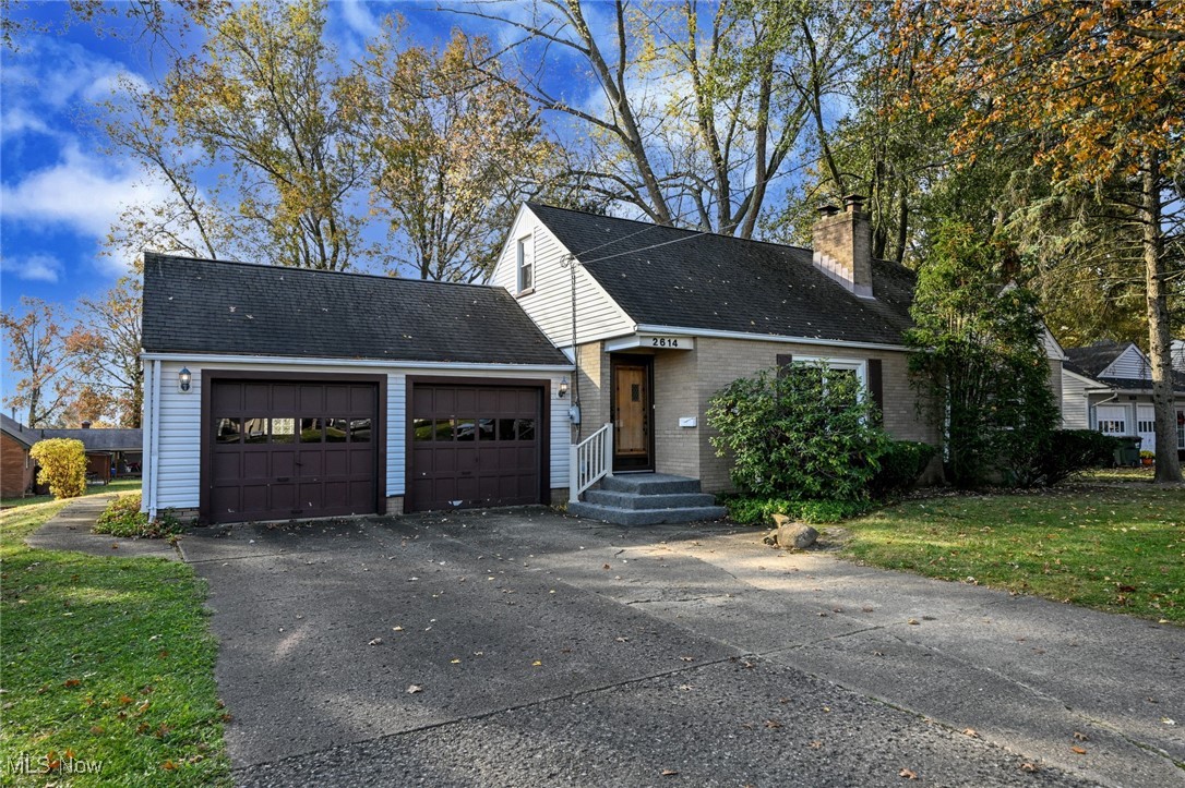 2614 19th Street Northwest Canton, OH 44708 - Photo 1 of 37 Front of House
