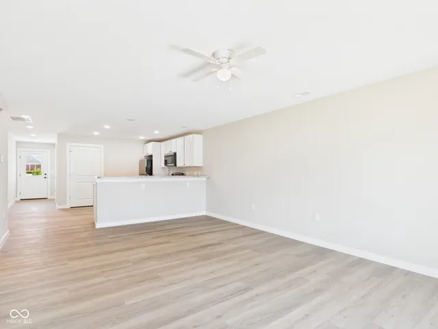 $1,550 | 9904 West Bison Drive, Yorktown, IN 47396