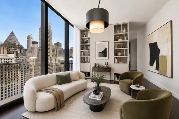 $10,100 | 125 Greenwich Street, Unit 56A | Financial District