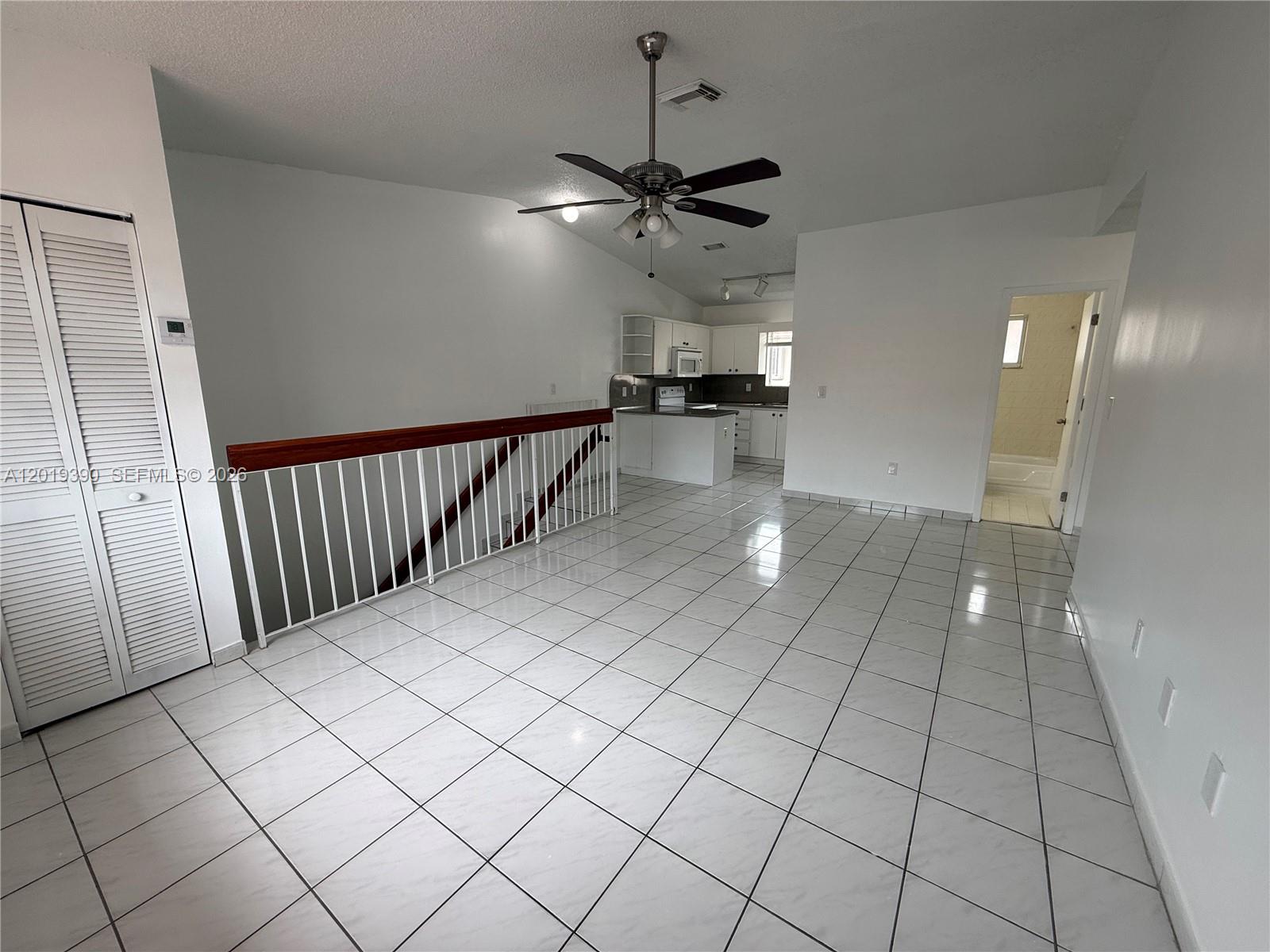 10101 West Okeechobee Road, Unit 9202 Hialeah Gardens, FL 33016 - Photo 14 of 32