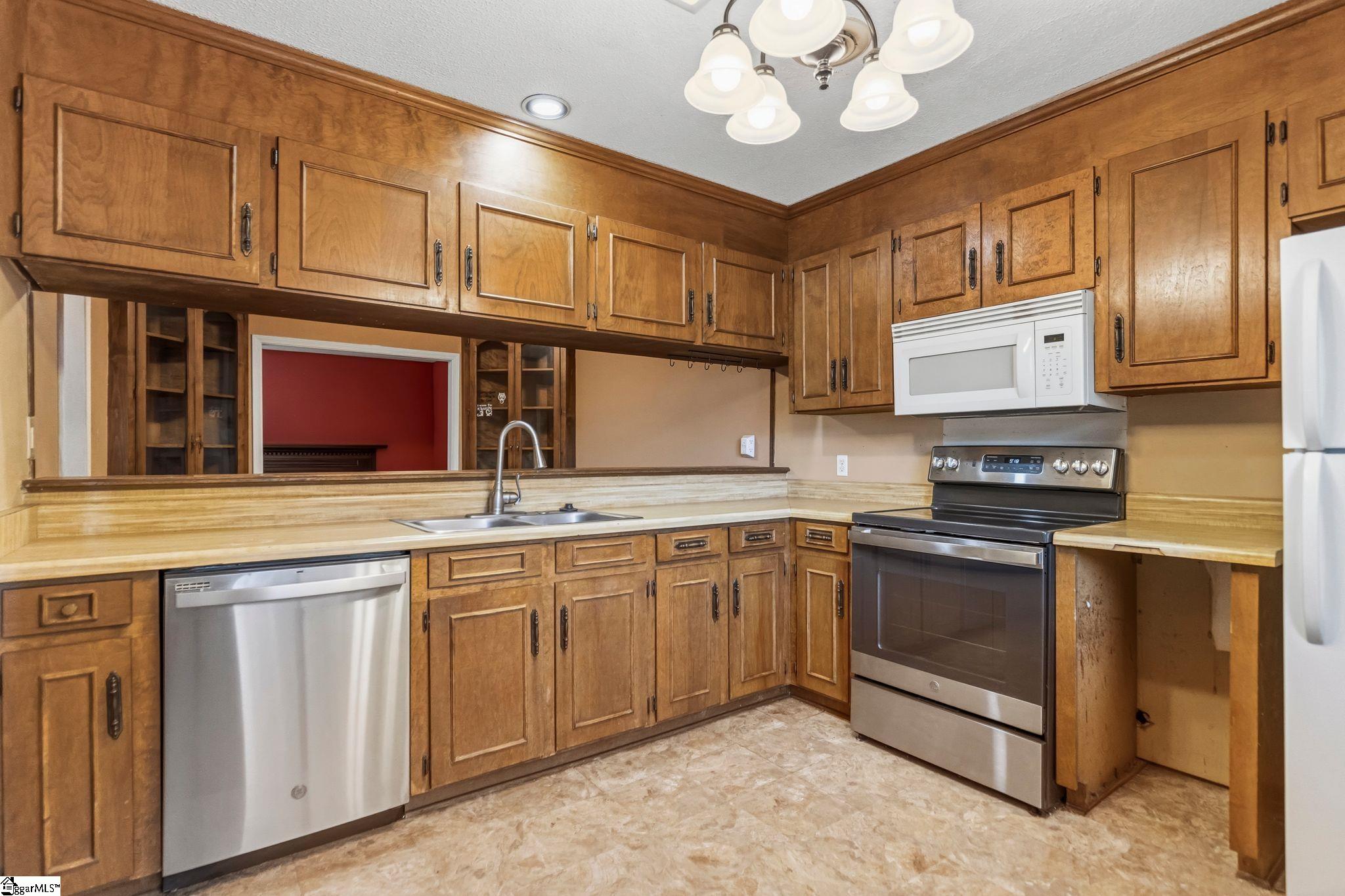 3106 Bethel Road, Unit 1 Simpsonville, SC 29681 - Photo 3 of 38 Gallery Image 3