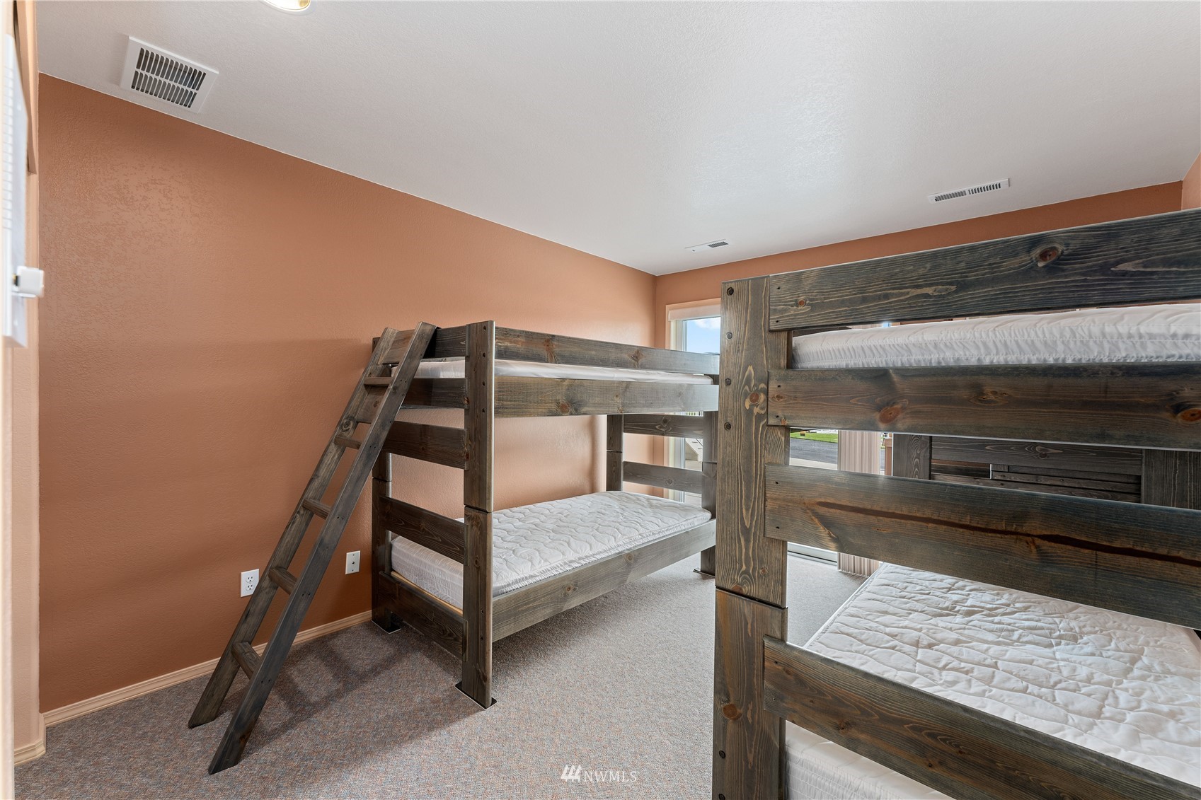 1496 South Lakeshore Road Chelan, WA 98816 - Photo 20 of 39 Gallery Image 20