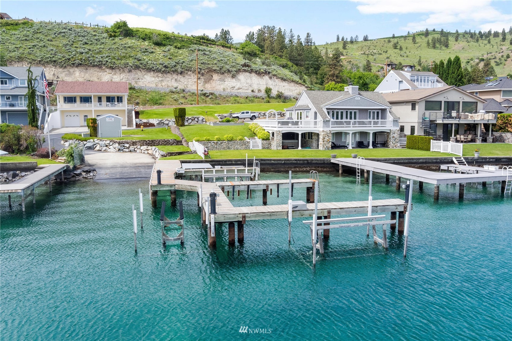 1496 South Lakeshore Road Chelan, WA 98816 - Photo 34 of 39 Gallery Image 34
