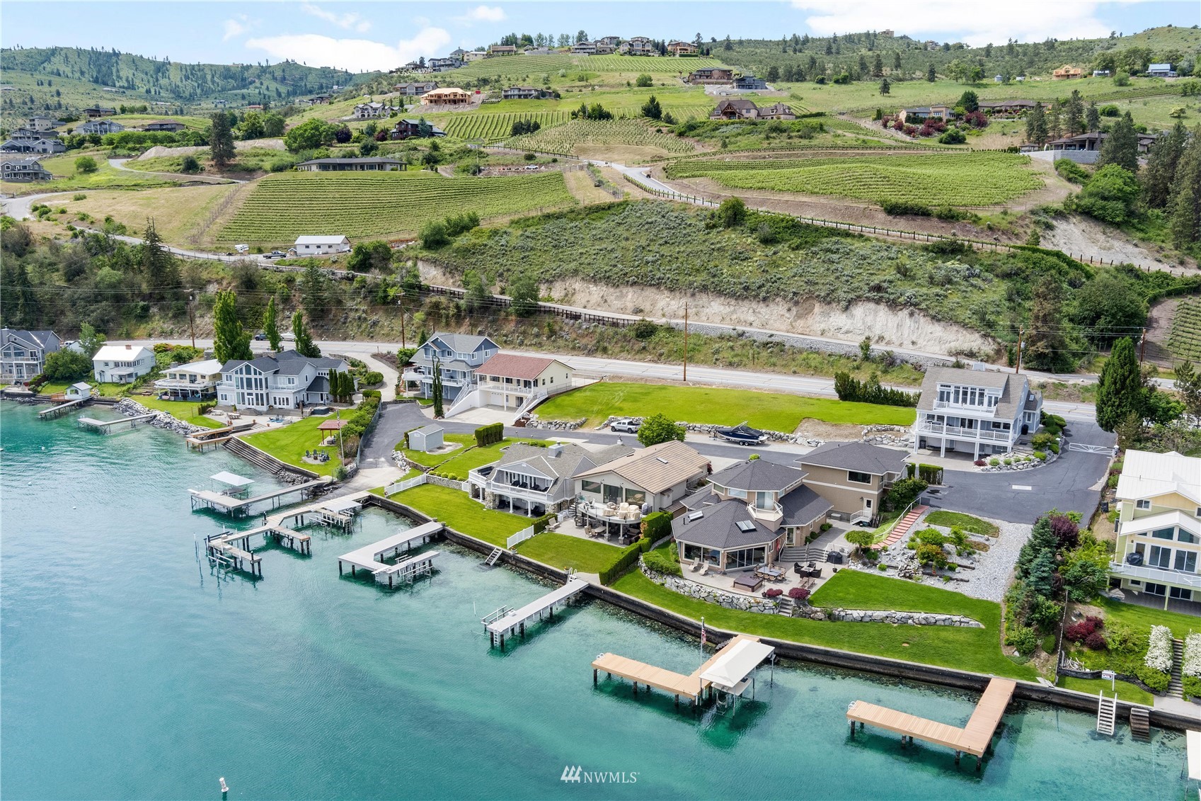 1496 South Lakeshore Road Chelan, WA 98816 - Photo 37 of 39 Gallery Image 37