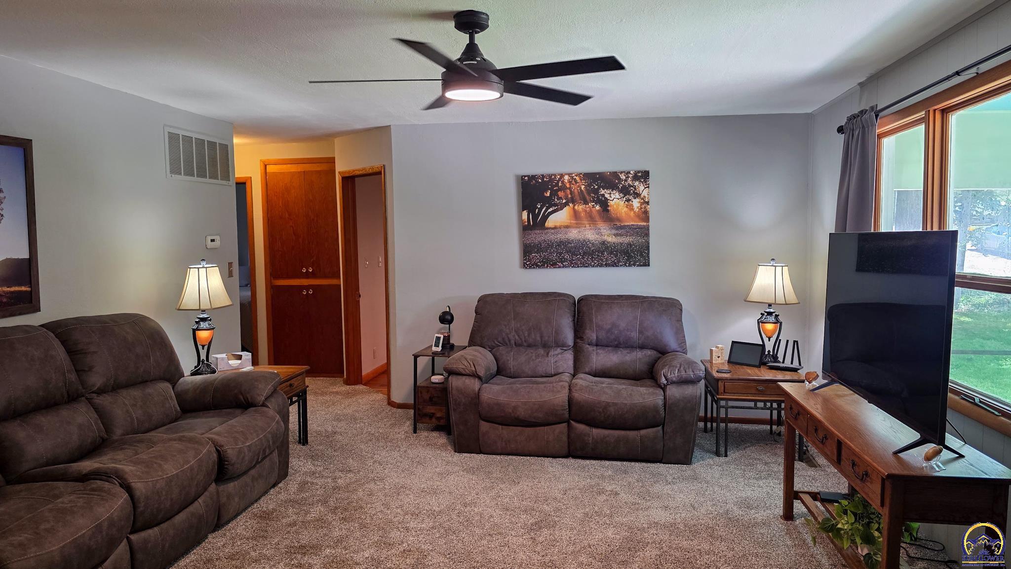 406 Cherry Street Madison, KS 66860 - Photo 10 of 42