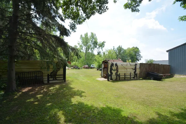 $340,000 | 18752 Highway 169, Milaca, MN 56353