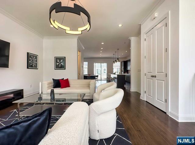 63 Parkside Lane Teaneck, NJ 07666 - Photo 18 of 29