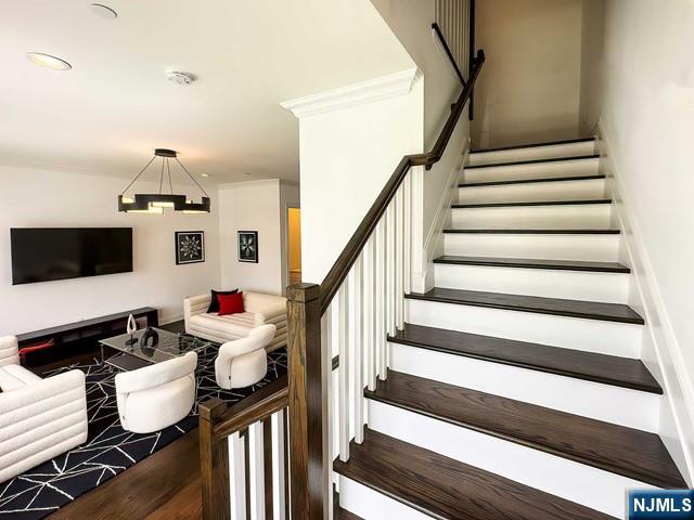 63 Parkside Lane Teaneck, NJ 07666 - Photo 19 of 29