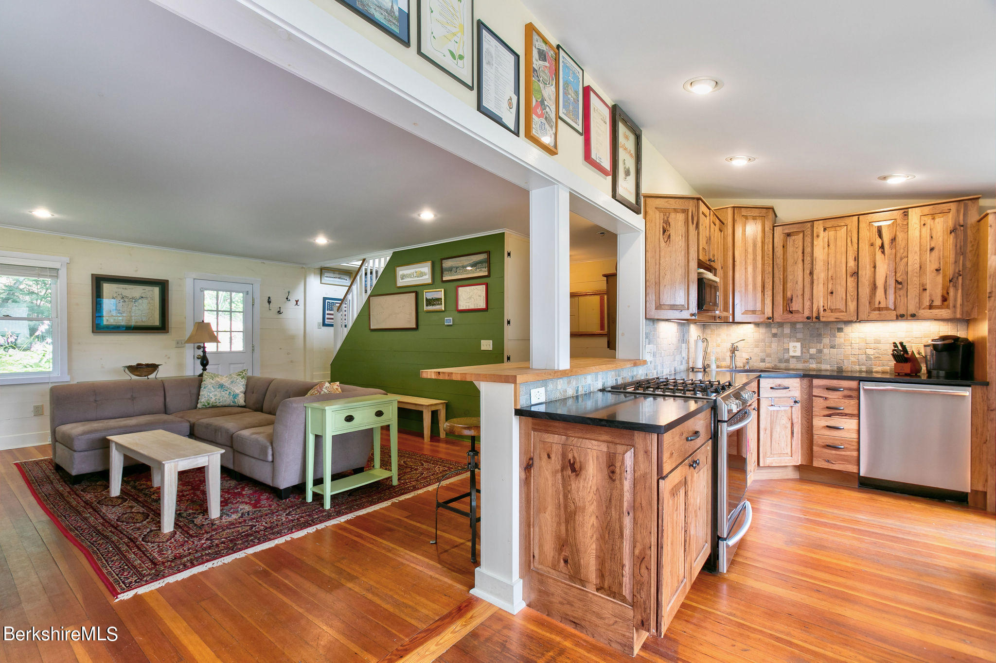 23 Laurel Banks Road Monterey, MA 01230 - Photo 4 of 28 0025