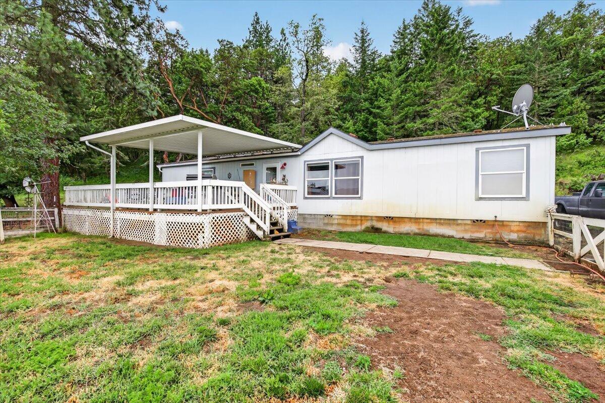 483 Wren Ridge Drive Eagle Point, OR 97524 - Photo 1 of 34 01-1