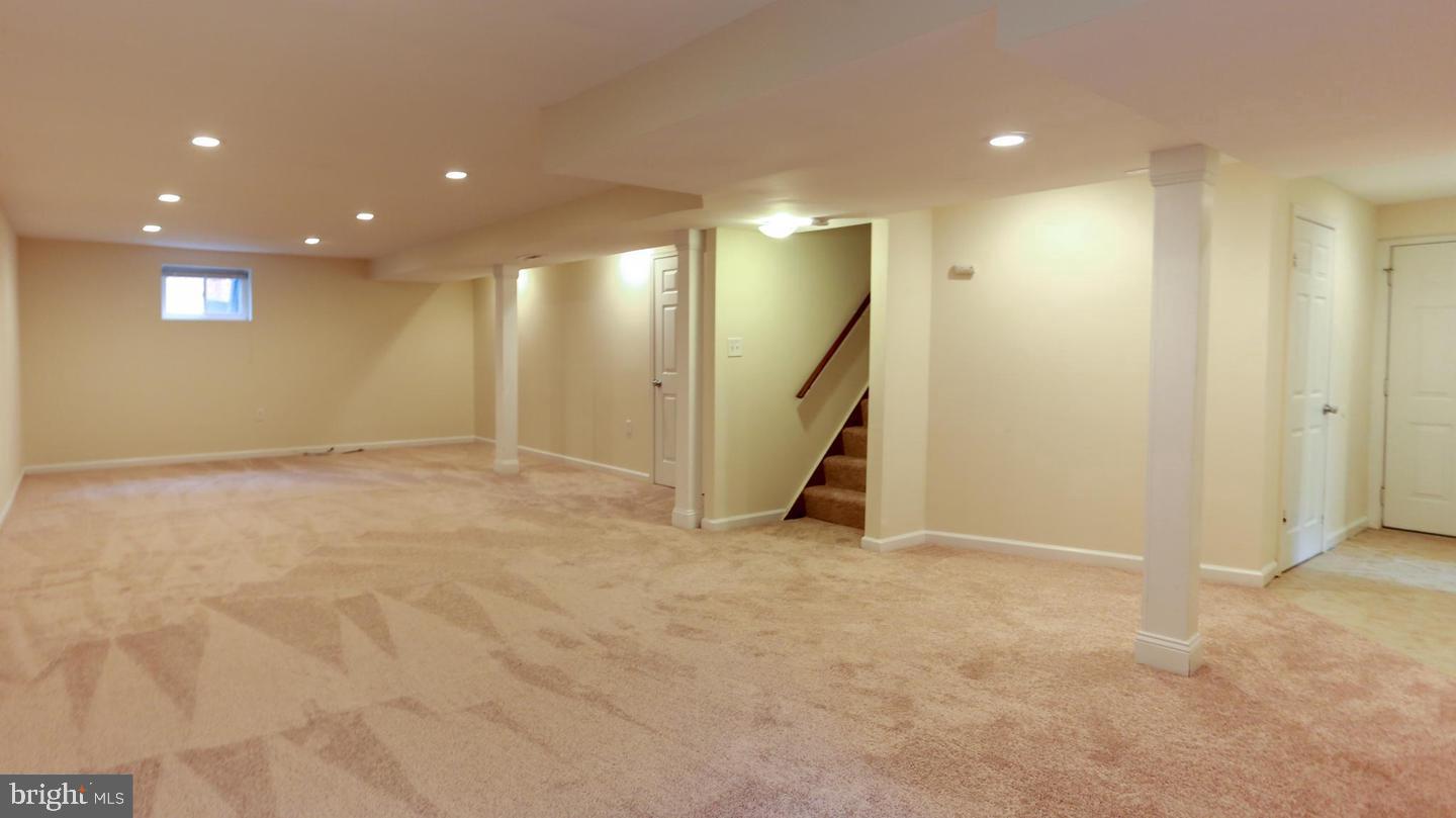 110 Hannes Street Silver Spring, MD 20901 - Photo 11 of 19 Rec Room