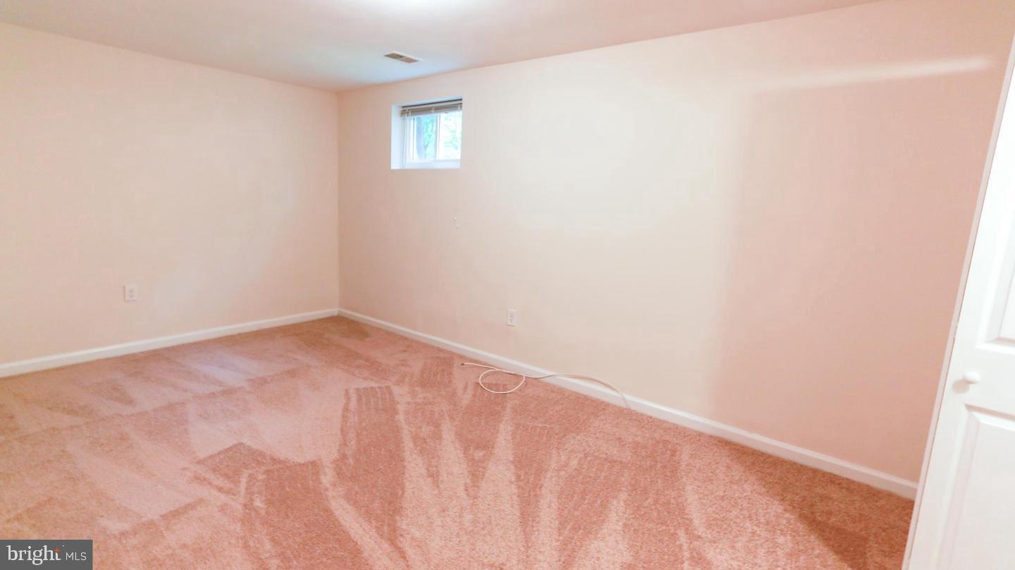 110 Hannes Street Silver Spring, MD 20901 - Photo 14 of 19 Bedroom 4