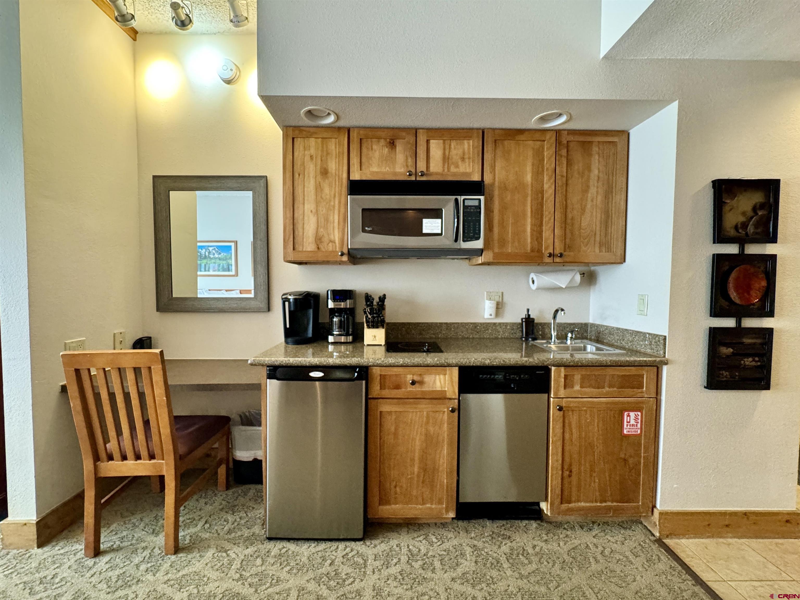 6 Emmons Road, Unit 111 Crested Butte, CO 81225 - Photo 3 of 26 Gallery Image 3