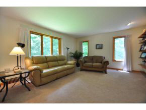904 North Park Ridge Road Bloomington, IN 47408 - Photo 2 of 18