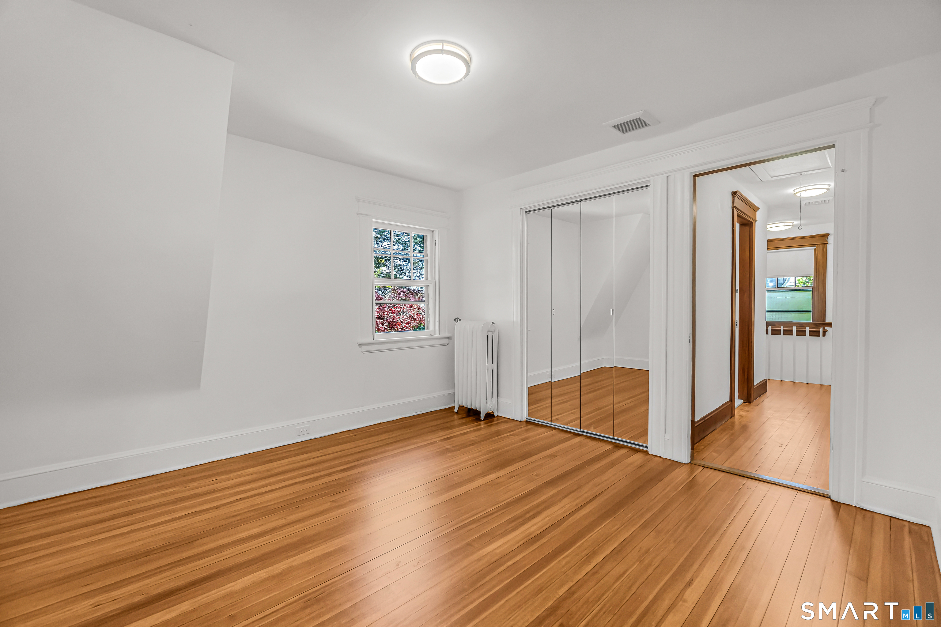 88 Coniston Avenue Waterbury, CT 06708 - Photo 17 of 39