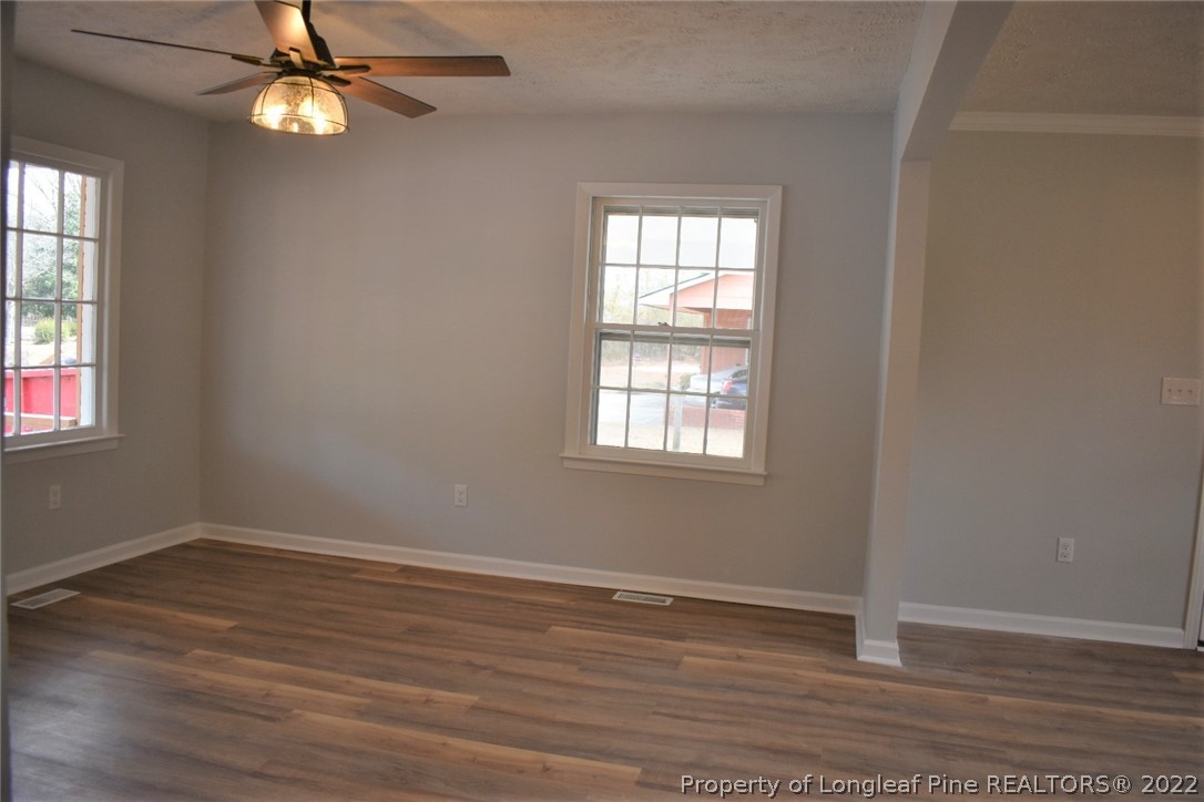 655 Davis Bridge Road Parkton, NC 28371 - Photo 10 of 30 Gallery Image 10