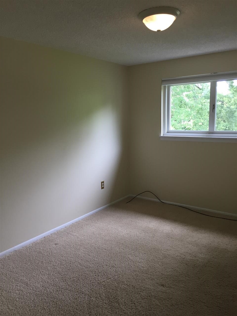 3320 Chicago Road Warren, MI 48092 - Photo 31 of 53 31325968-30.JPG