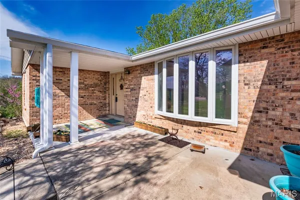 $380,000 | 3549 Possum Ridge Road, Imperial, MO 63052