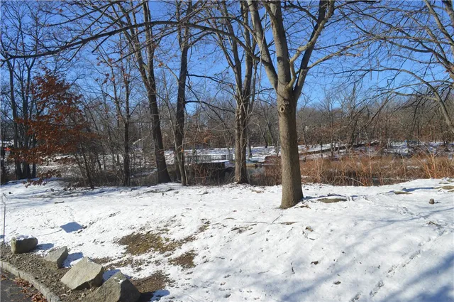 $1,600 | 31 Devereux Avenue, Unit 305, Providence, RI 02909