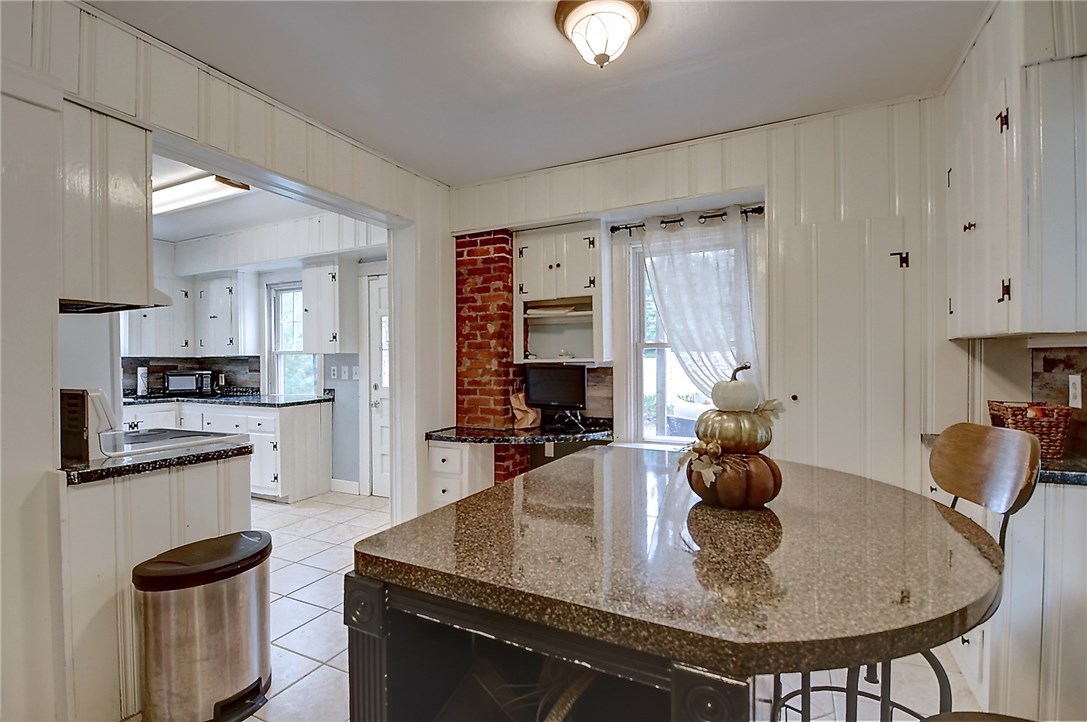 107 Post Road Westerly, RI 02891 - Photo 23 of 39