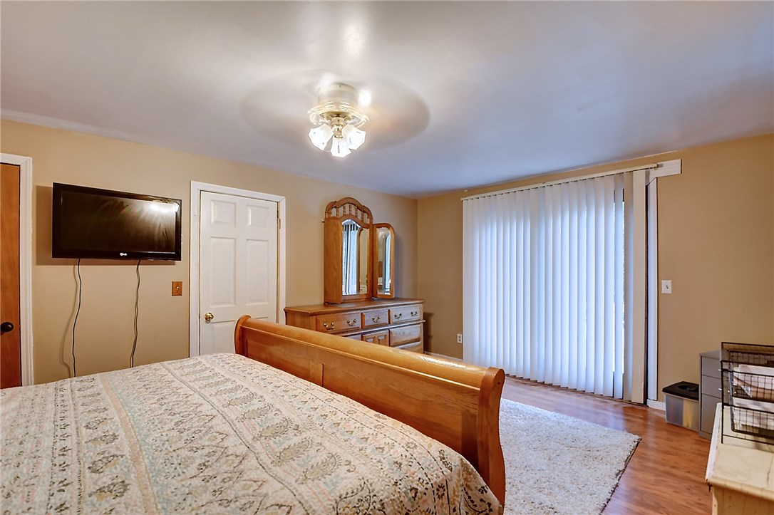 107 Post Road Westerly, RI 02891 - Photo 33 of 39