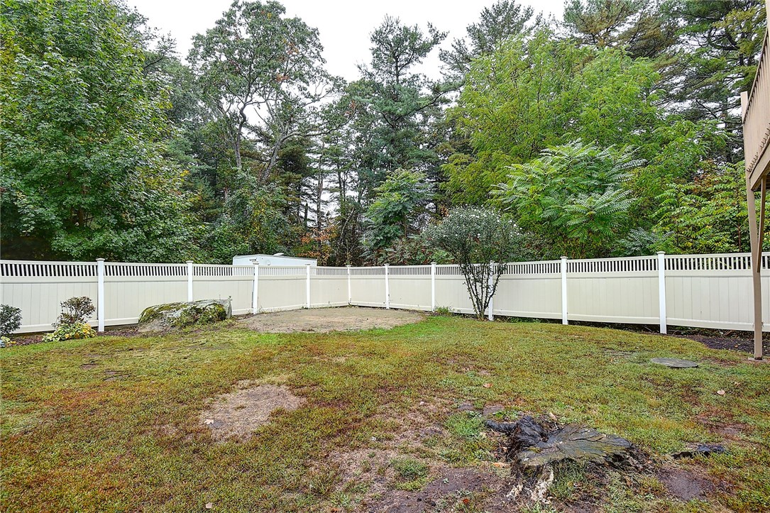 107 Post Road Westerly, RI 02891 - Photo 8 of 39