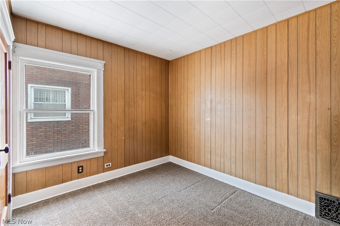 4327 Riverside Avenue Cleveland, OH 44102 - Photo 12 of 32 Gallery Image 12