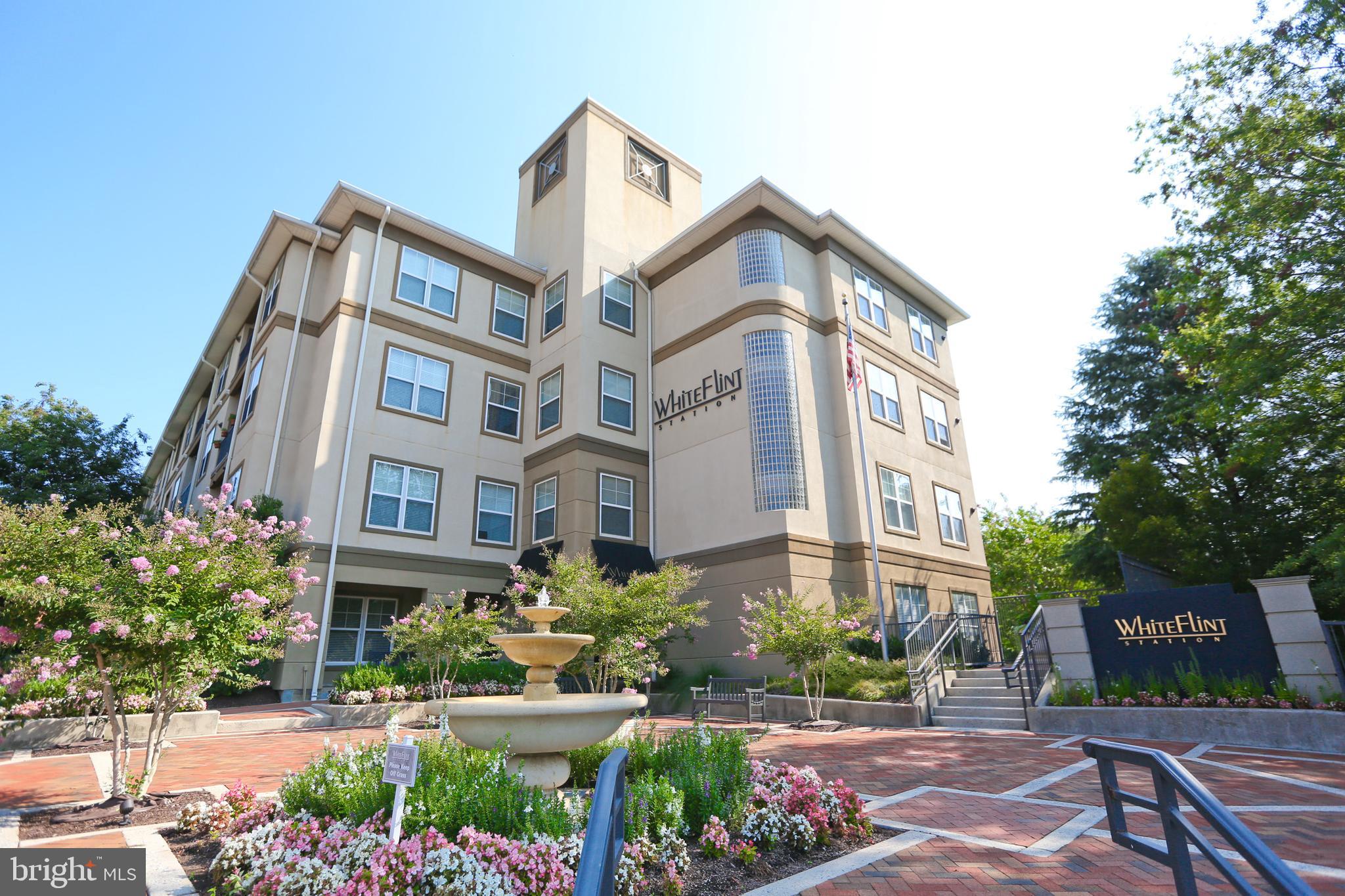 11800 Old Georgetown Road, Unit 1527 North Bethesda, MD 20852 - Photo 1 of 33