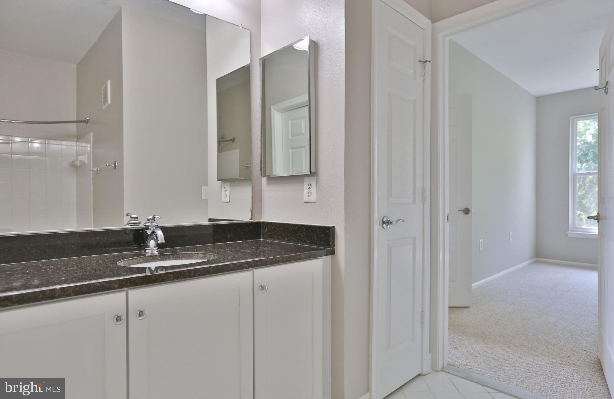 11800 Old Georgetown Road, Unit 1527 North Bethesda, MD 20852 - Photo 16 of 33