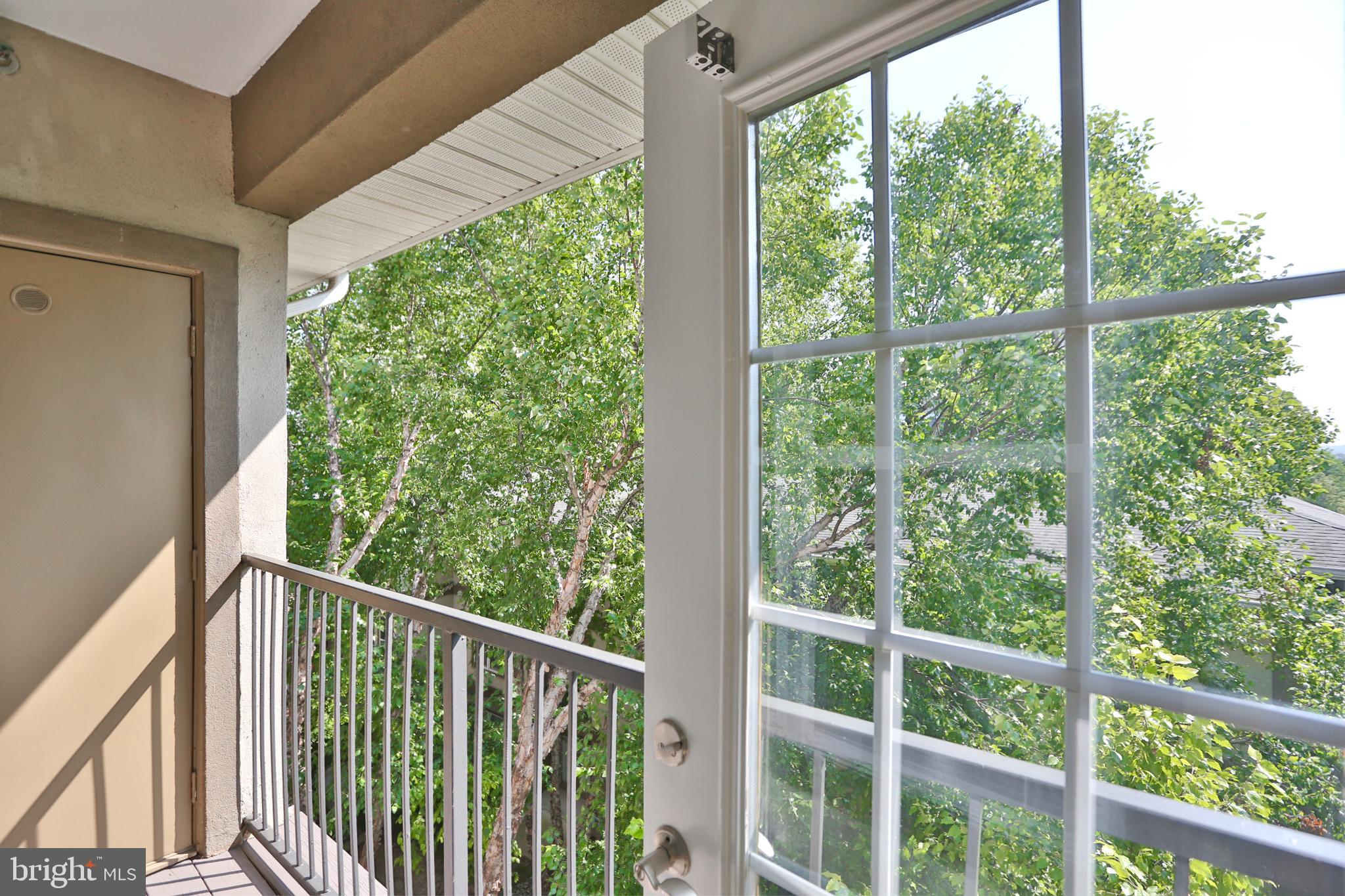 11800 Old Georgetown Road, Unit 1527 North Bethesda, MD 20852 - Photo 22 of 33