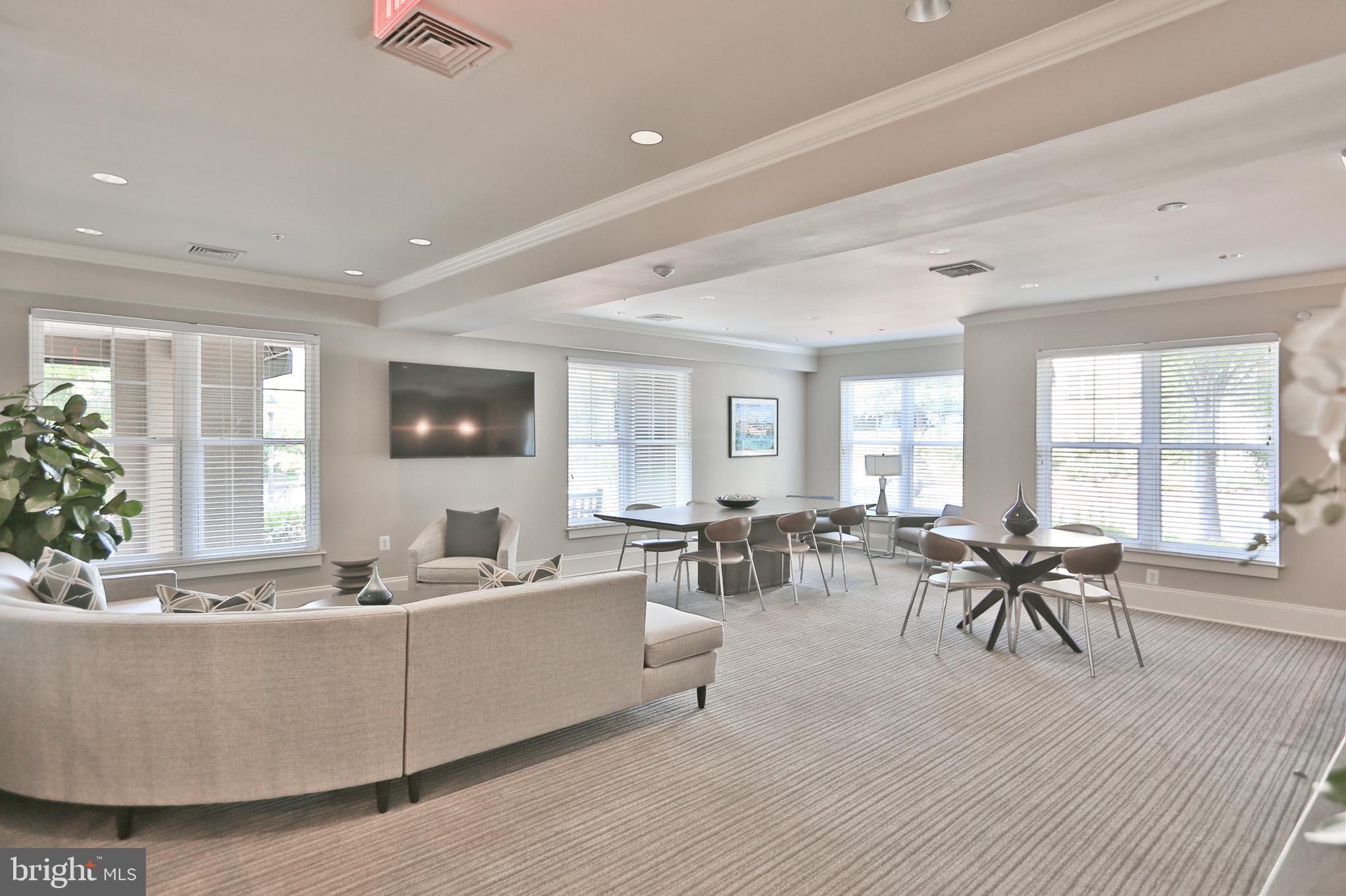 11800 Old Georgetown Road, Unit 1527 North Bethesda, MD 20852 - Photo 5 of 33