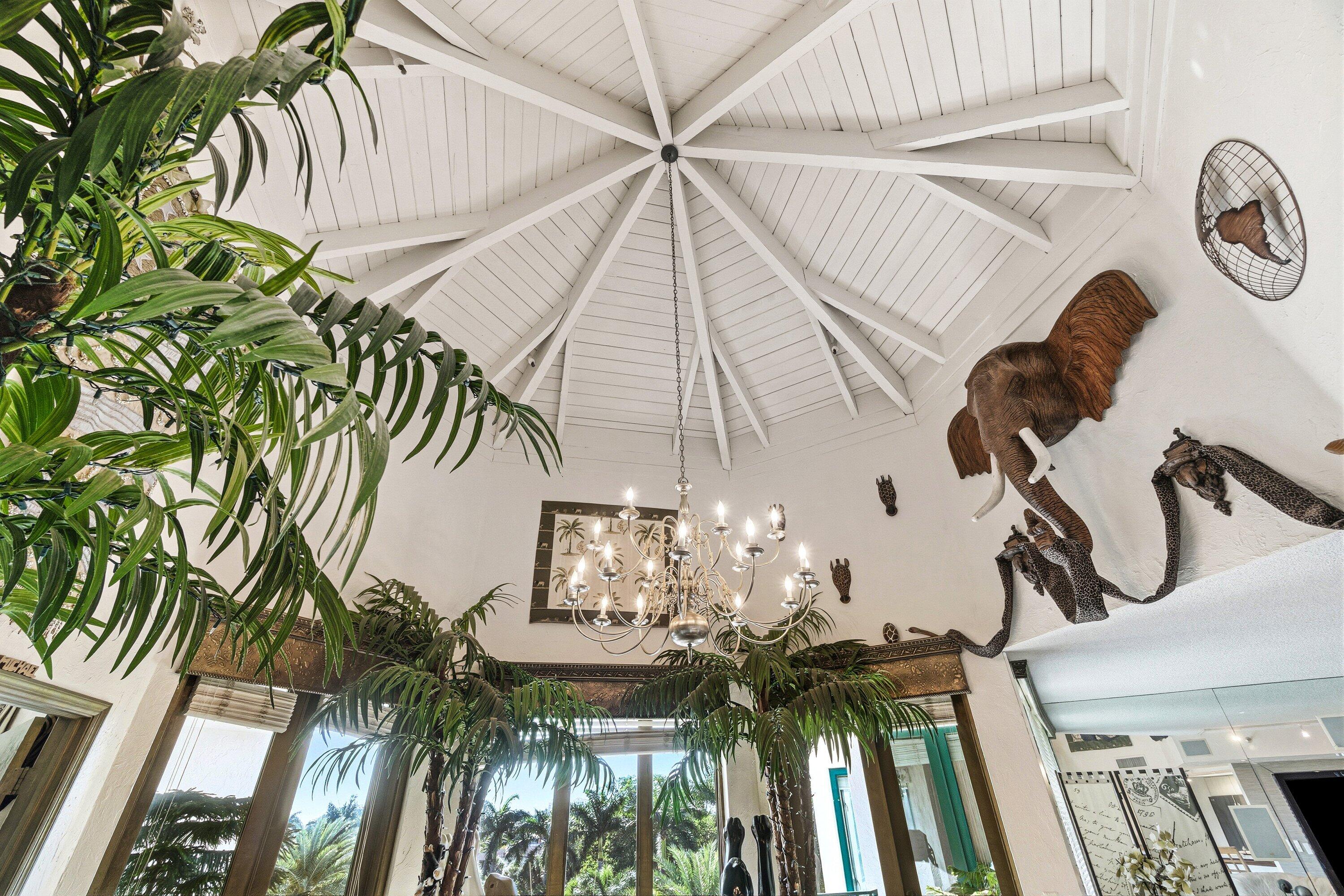 100 Southeast 5th Avenue, Unit PH14 Boca Raton, FL 33432 - Photo 8 of 49 a vase of flowers sitting on a table