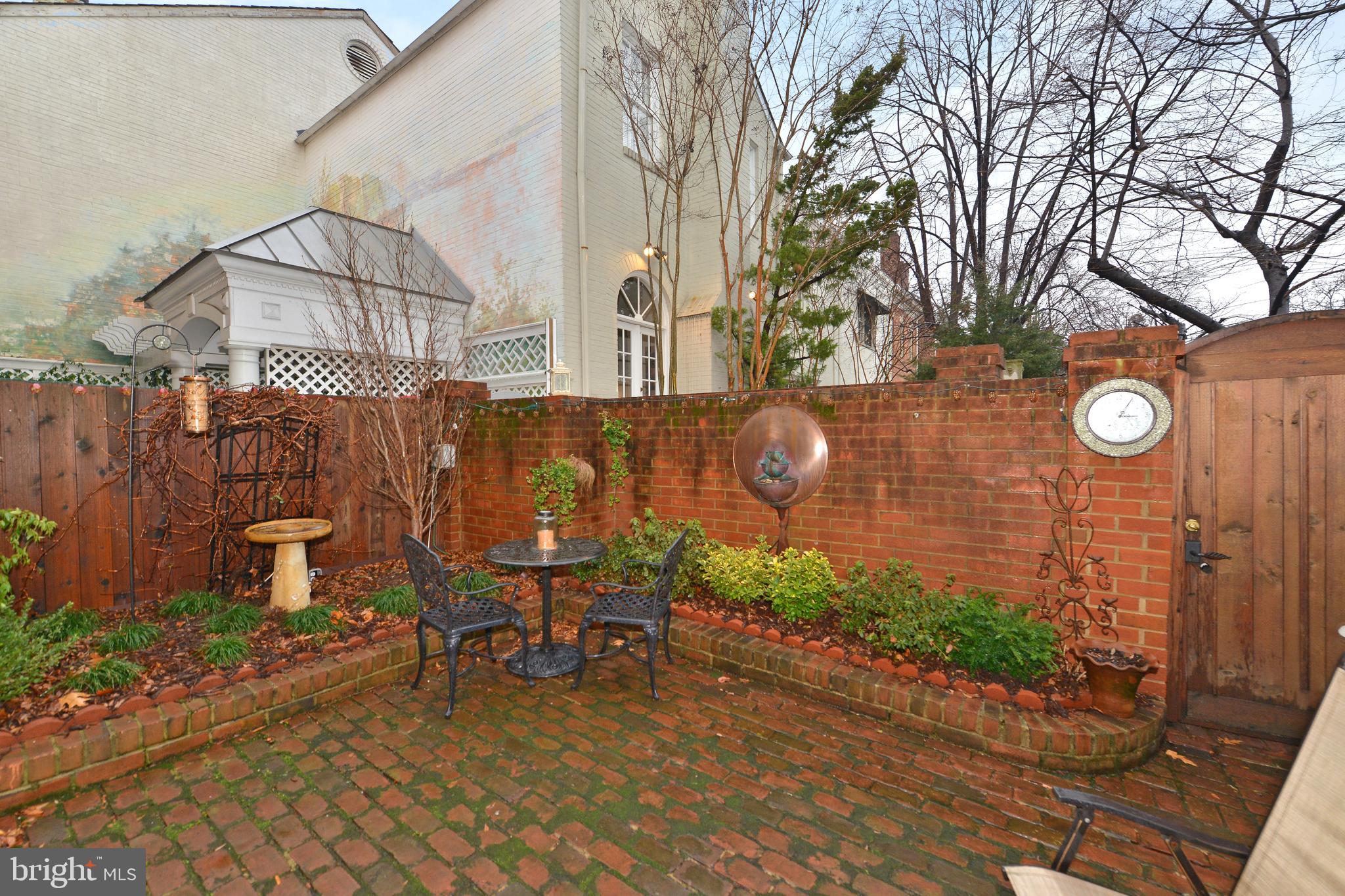 517 Princess Street Alexandria, VA 22314 - Photo 29 of 33