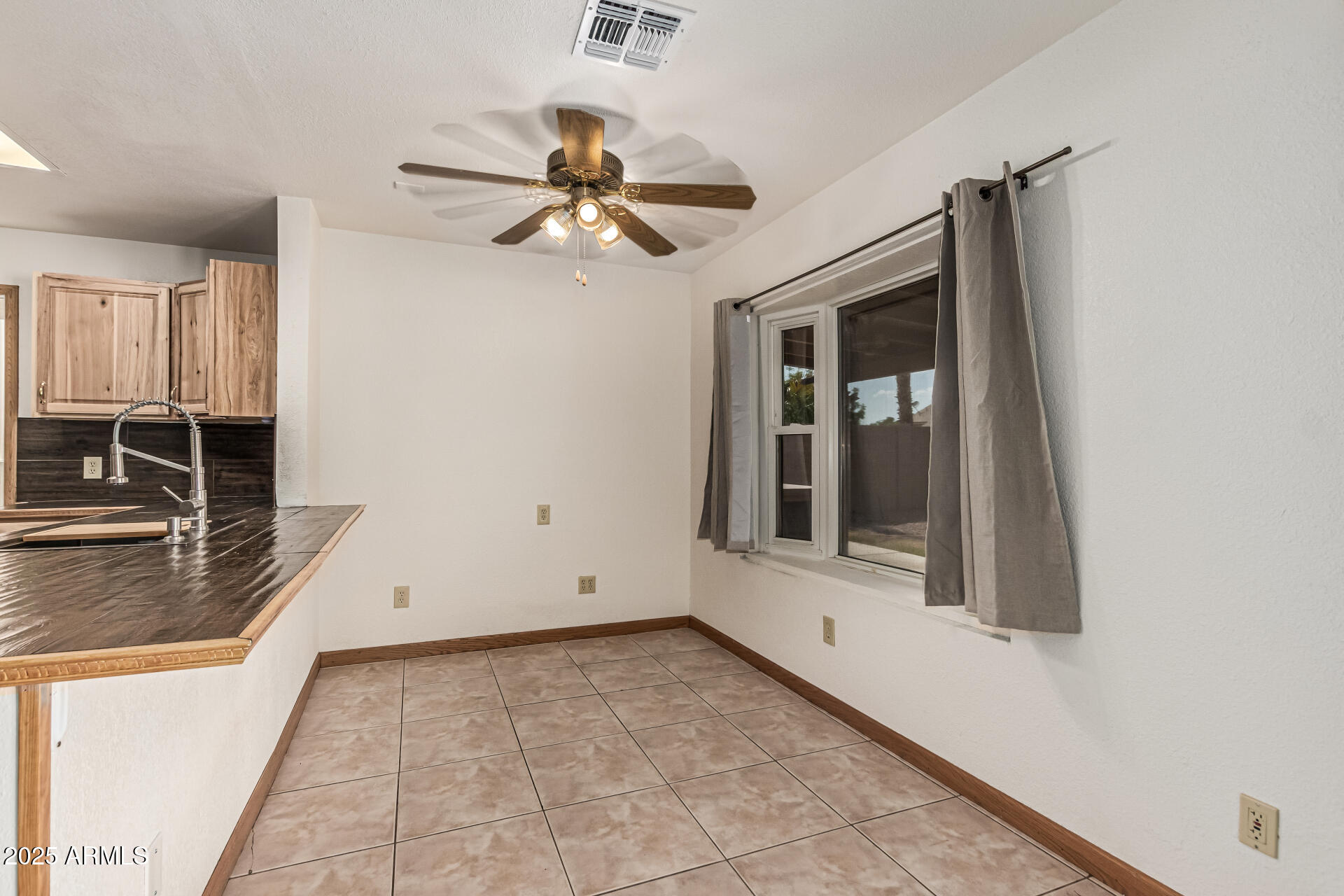 1110 East Utopia Road Phoenix, AZ 85024 - Photo 28 of 34 14 Utopia