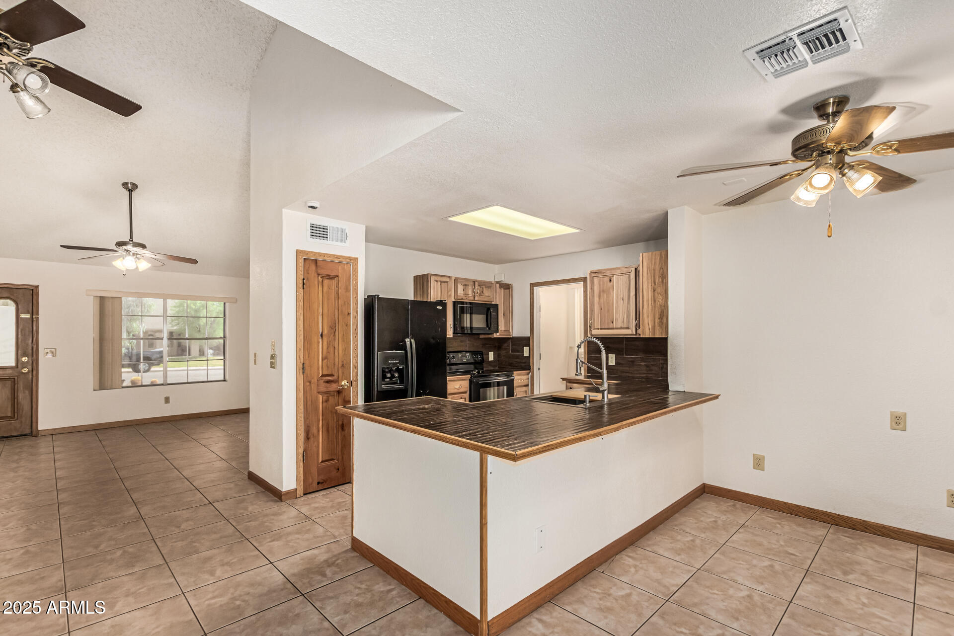 1110 East Utopia Road Phoenix, AZ 85024 - Photo 29 of 34 15 Utopia