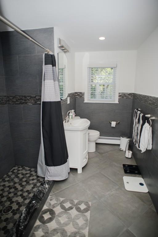 53 Crest Road Framingham, MA 01702 - Photo 36 of 41 Gallery Image 36