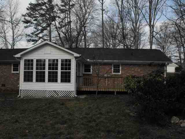 105 Old Hickory Point Greenville, SC 29607 - Photo 9 of 11 Gallery Image 9