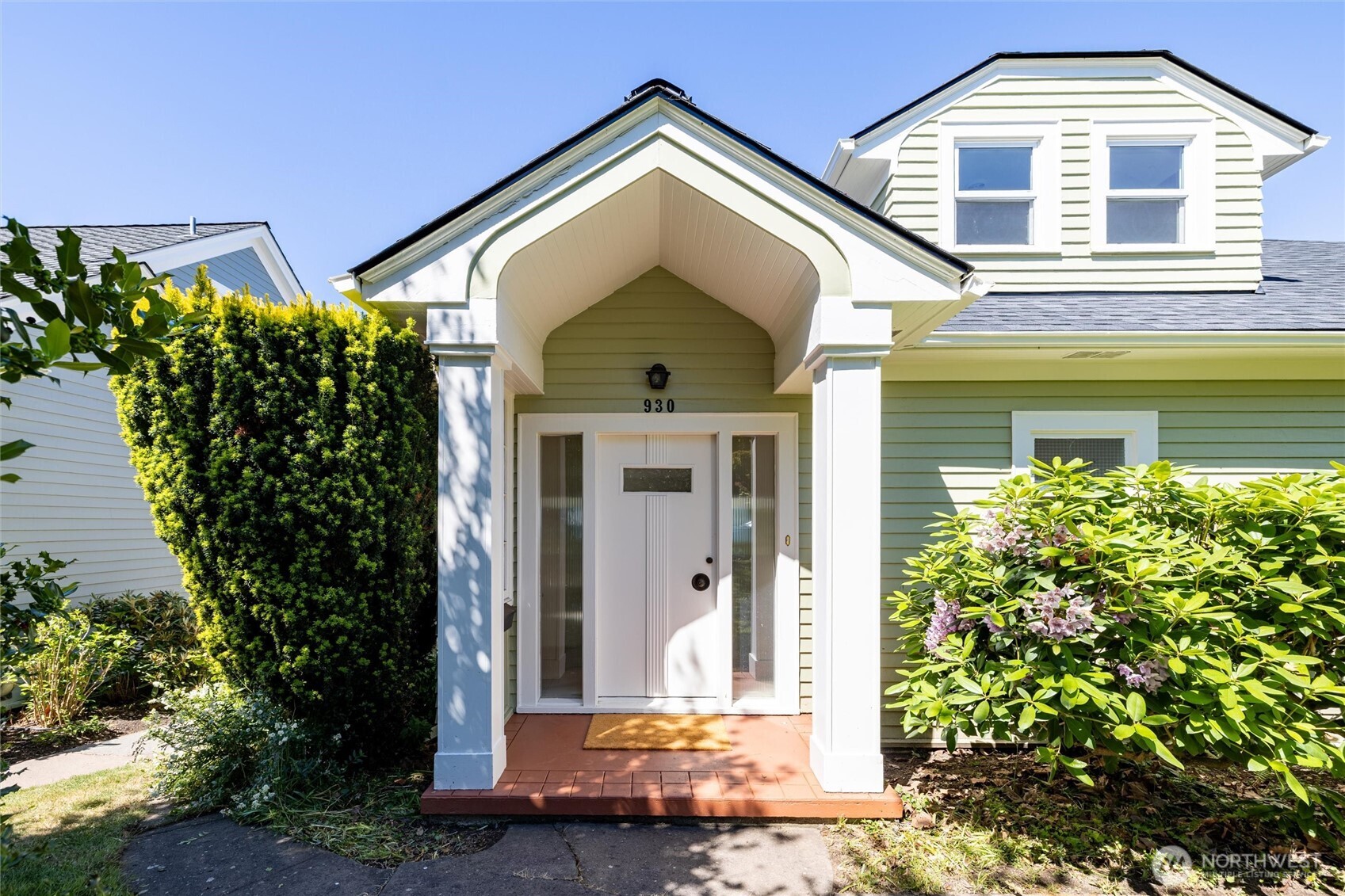 930 16th Street Bellingham, WA 98225 - Photo 5 of 40