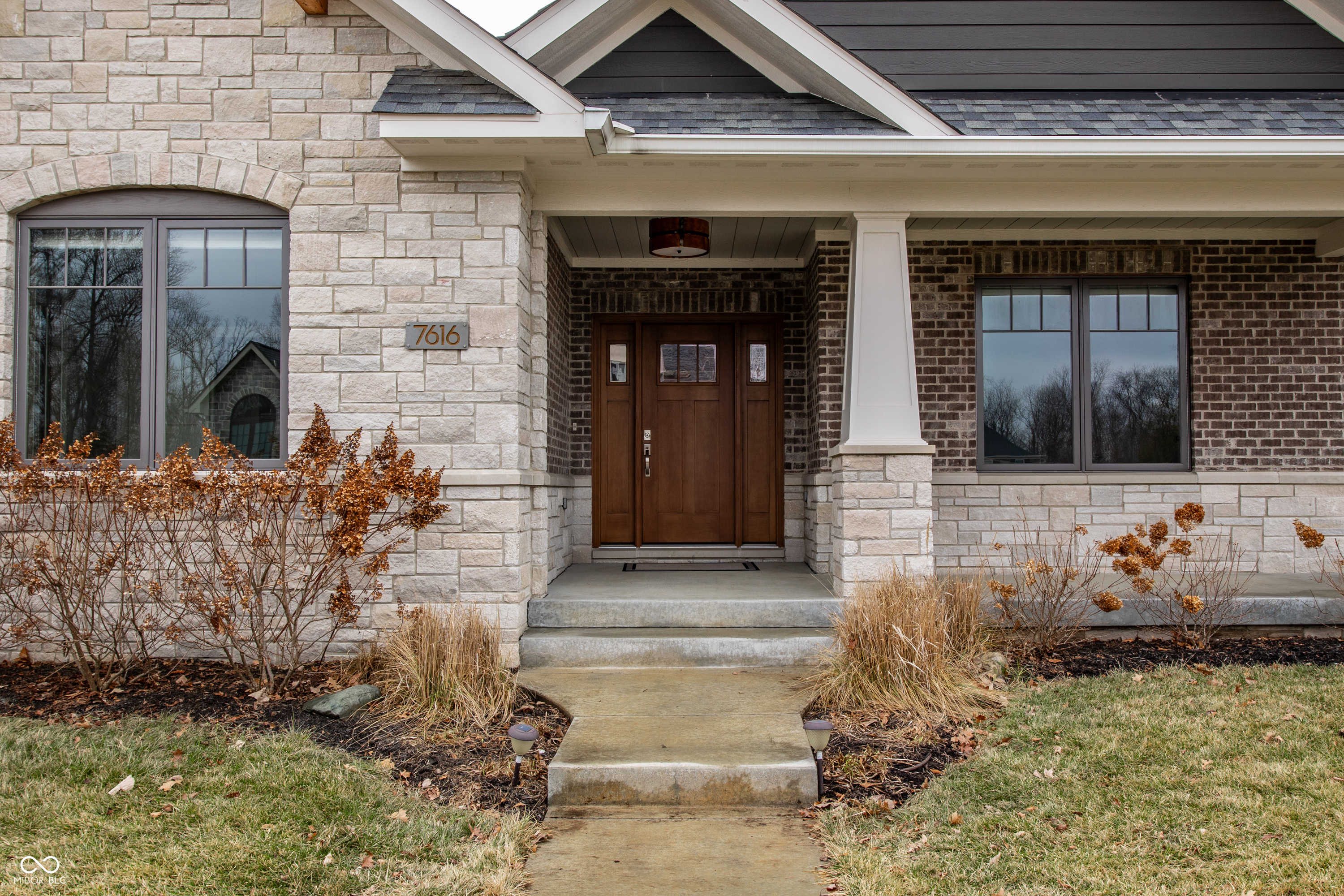 7616 Spring Ridge Way Indianapolis, IN 46278 - Photo 4 of 47 Gallery Image 4