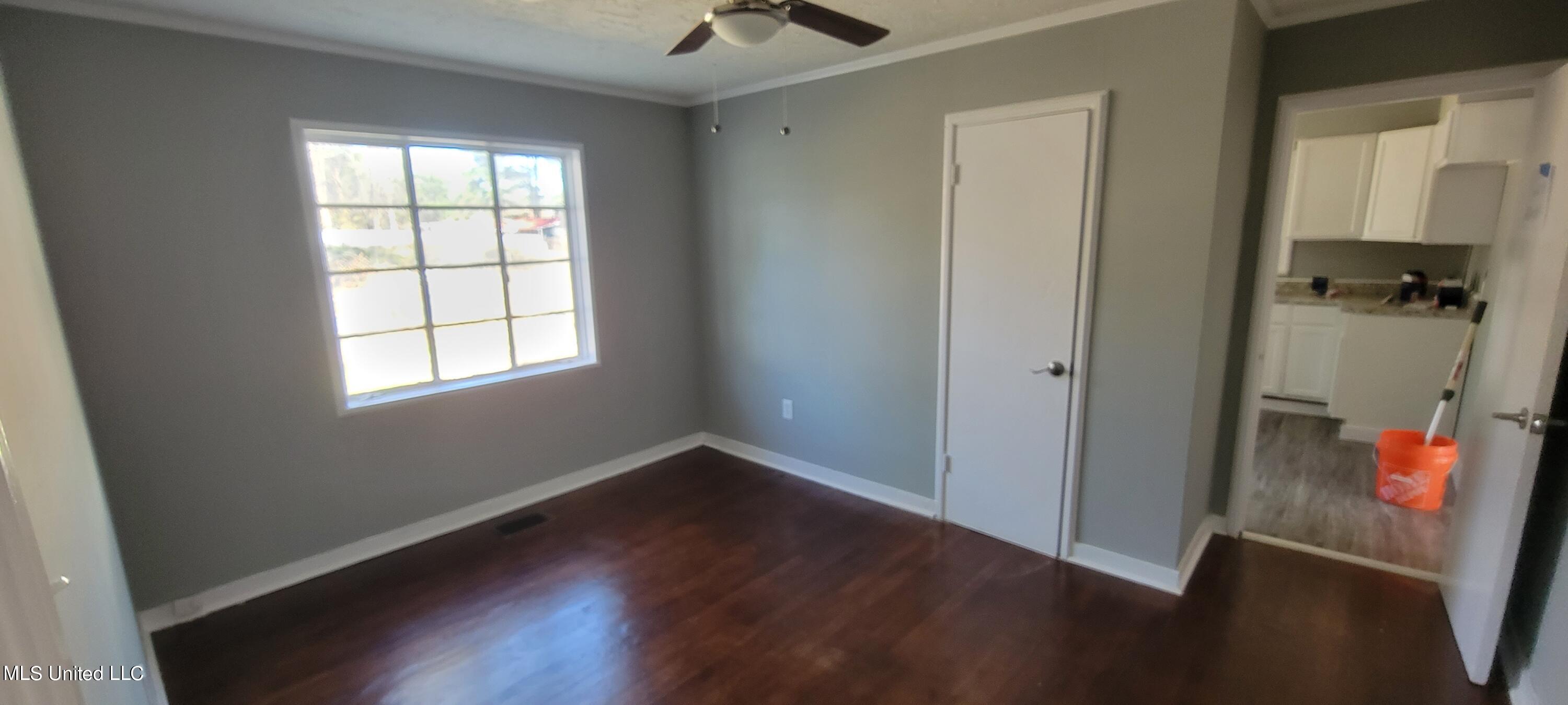 706 Beaverbrook Drive Jackson, MS 39206 - Photo 6 of 11 20240117_101055