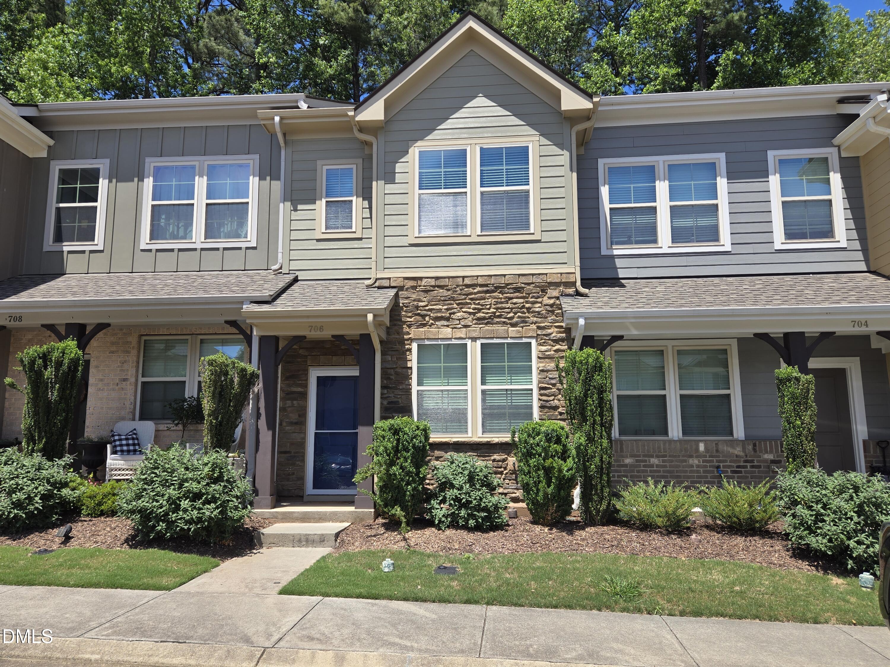 706 Wickham Ridge Road Apex, NC 27539 - Photo 2 of 22 1000032553
