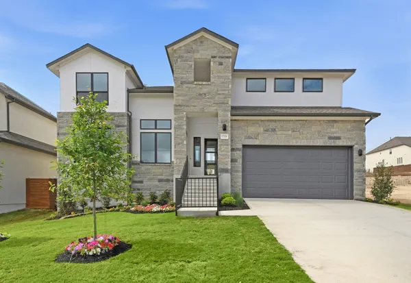 $924,446 | 17709 Chamoix Drive, Austin, TX 78738