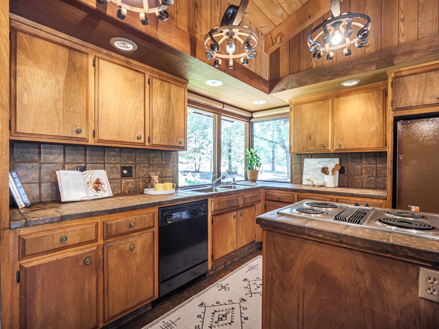 415 Brooktree Ranch Road Aptos, CA 95003 - Photo 19 of 100 Gallery Image 19