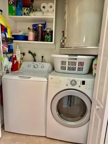 $699,000 | 15957 Southwest 54th Terrace, Miami, FL 33185