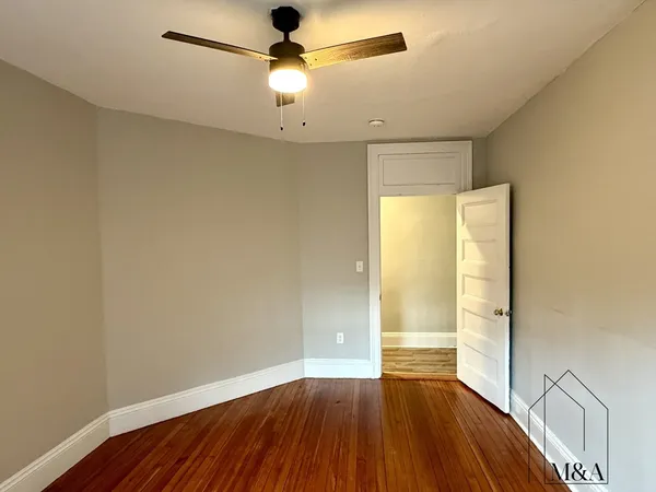 $3,995 | 116 Winthrop Road, Unit 2, Brookline, MA 02445