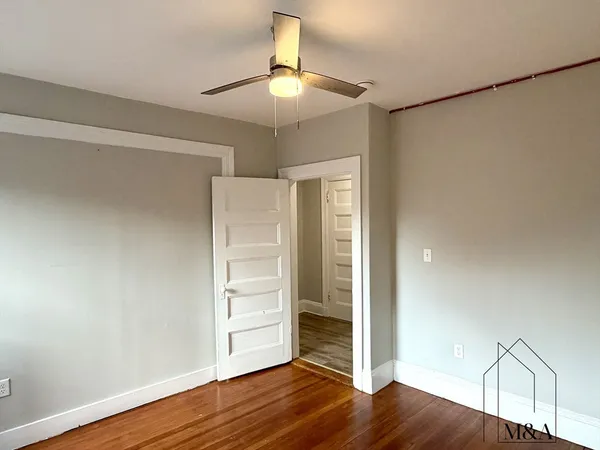 $3,995 | 116 Winthrop Road, Unit 2, Brookline, MA 02445