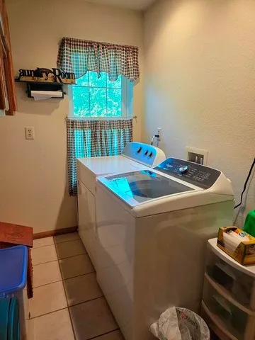 $387,900 | 617 Lake Street, Cascade, WI 53011